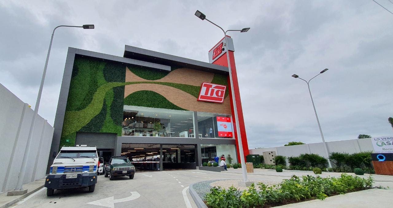 ALMACENES TÍA INAUGURÓ LOCAL EN LA