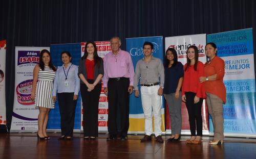 TIA presente en la clausura de genios del Universo