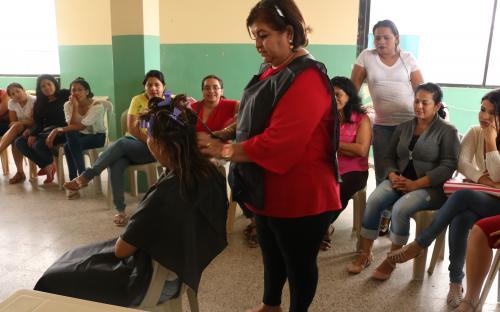 Inició curso de Belleza en Portoviejo