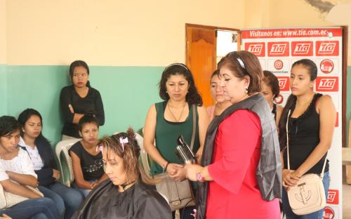 Inició curso de Belleza en Portoviejo
