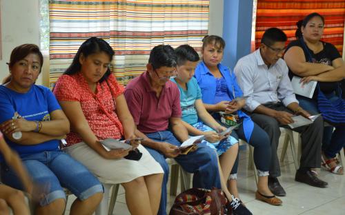 Talleres para padres y estudiantes sobre prevención de drogas en Guayaquil