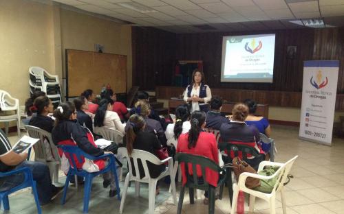 Llegamos a Manabí con nuestra campaña Hablar es Prevenir