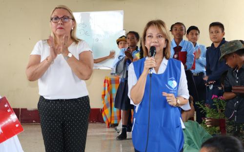 Donamos libros para la Unidad Educativa Fiscomisional San Ignacio de Loyola