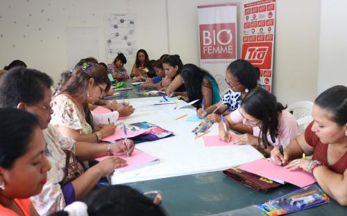 Colaboramos con la inauguración del Programa Ella dirigido a madres solteras