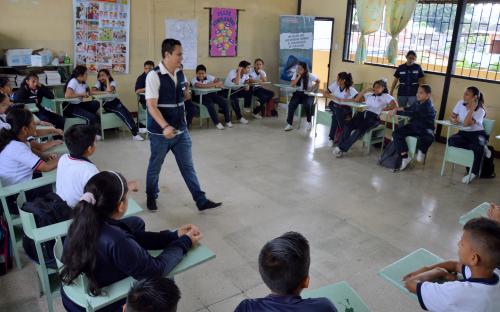 Inicia segunda fase de "Hablar es Prevenir" en Guayaquil