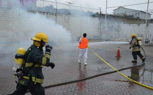 Centro de Distribución de Fríos realiza simulacro de incendio
