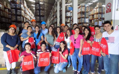 Estudiantes de la ESPOL visitan nuestro Centro Nacional de Distribución