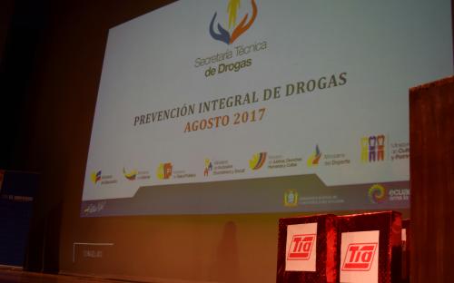 Premiamos a los Genios y Mini Genios de El Universo