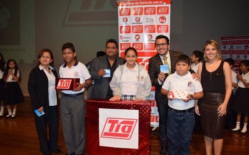 Premiamos a los Genios y Mini Genios de El Universo