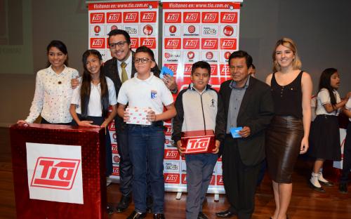 Premiamos a los Genios y Mini Genios de El Universo