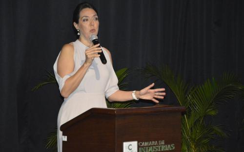 Tía-Participamos en el Panel de Alto Nivel de la Cámara de Industrias de Guayaquil