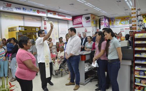 Tía-Abrimos TIA Santa Ana