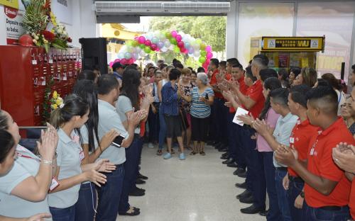 Tía-Abrimos TIA Santa Ana