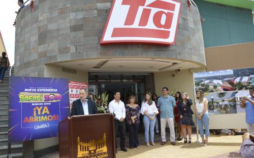 Tía-Inauguramos local en el Malecón 2000