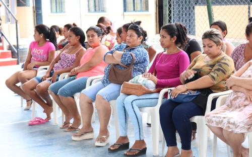 Tía-Concluye nuestra campaña Hablar es Prevenir en Portoviejo