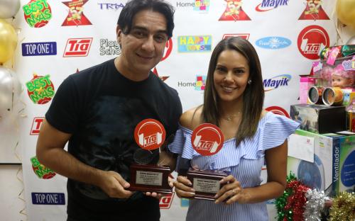 Tía-Continuamos celebrando nuestros 57 años en una Radio Maratón