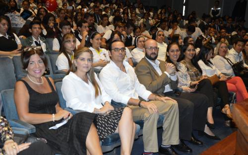 Participamos en la premiación de Supergenios y Superminigenios de El Universo