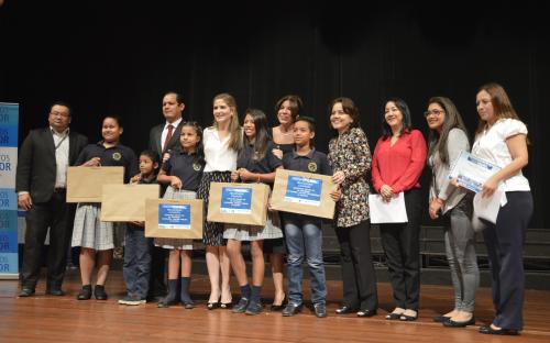 Participamos en la premiación de Supergenios y Superminigenios de El Universo